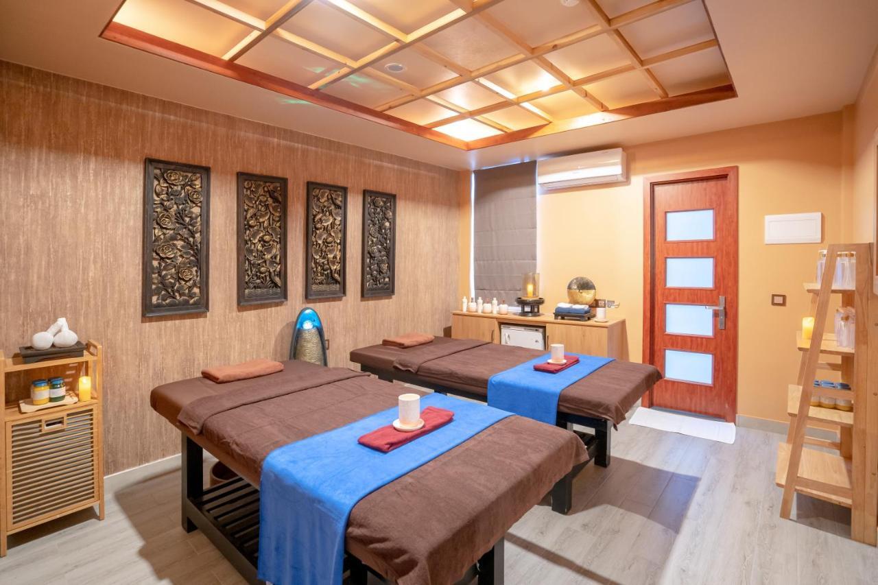 Hotel Ayala Oceanview Maldives Gulhi Exterior foto