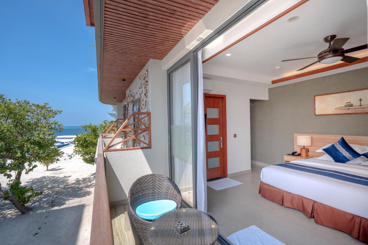 Hotel Ayala Oceanview Maldives Gulhi Exterior foto